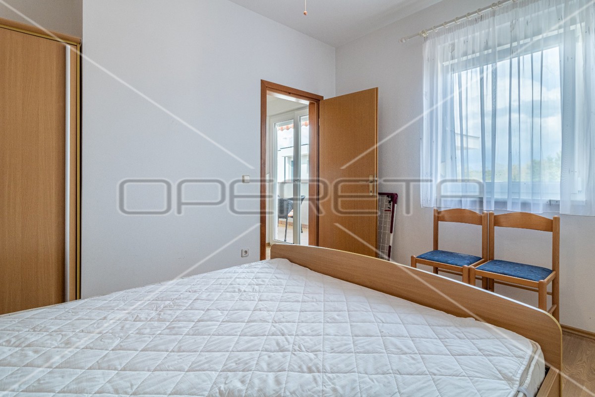 Vendita, Casa, Poreč, Funtana, Indipendente, 370m2