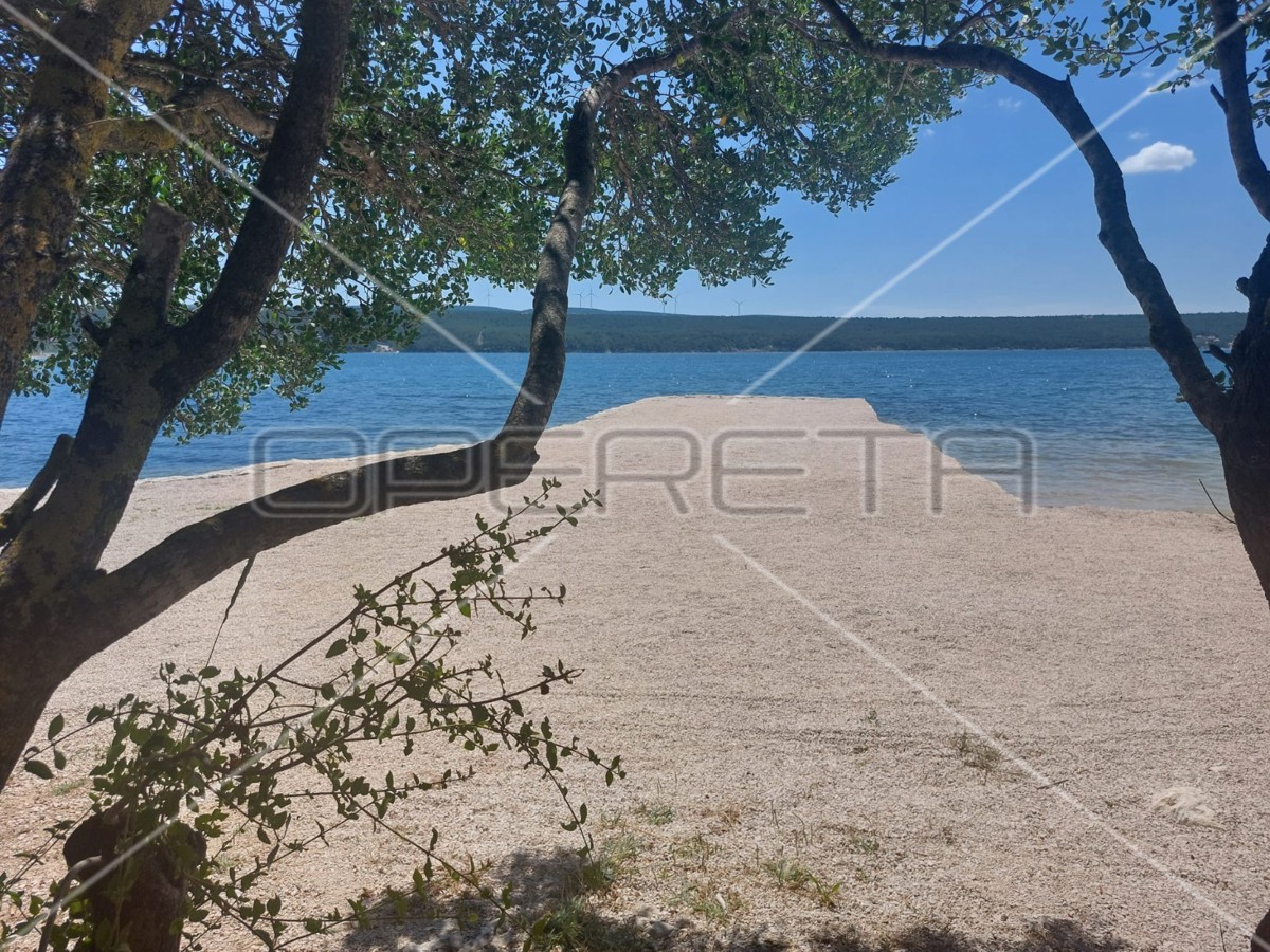 Casa con 2 appartamenti, garage, vista, 300 m dal mare, Kruševo, 233 m2,