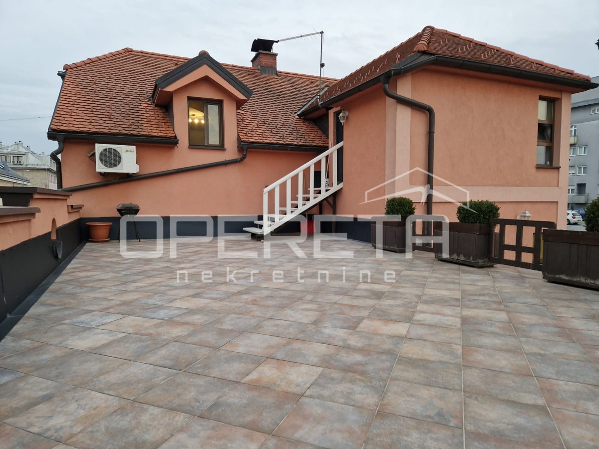 Vendita, Casa, Centar, Ulica Franje Tuđmana, Indipendente, 430m2