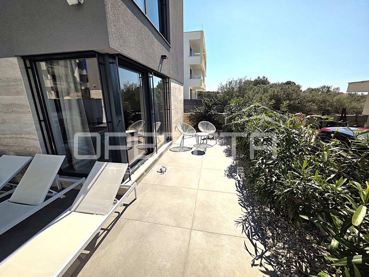 Vendita, Casa, Kožino, Put Velikog mula, Edificio doppio, 197m2