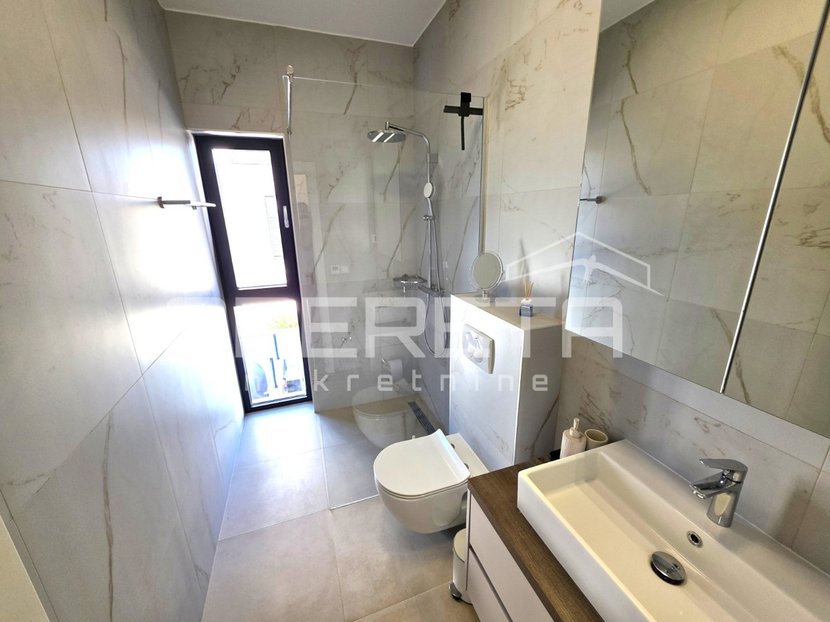 Vendita, Casa, Kožino, Put Velikog mula, Edificio doppio, 197m2