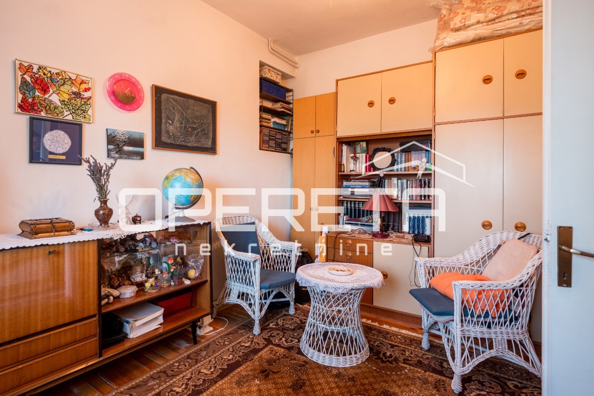 Vendita, Casa, Vrhovec, Vrhovec, Indipendente, 215m2