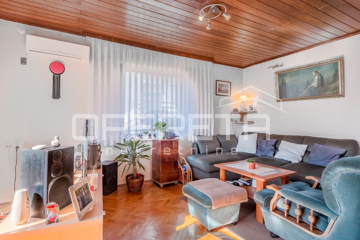 Vendita, Casa, Rudeš, Vivodinska, Semiindipendente, 230m2