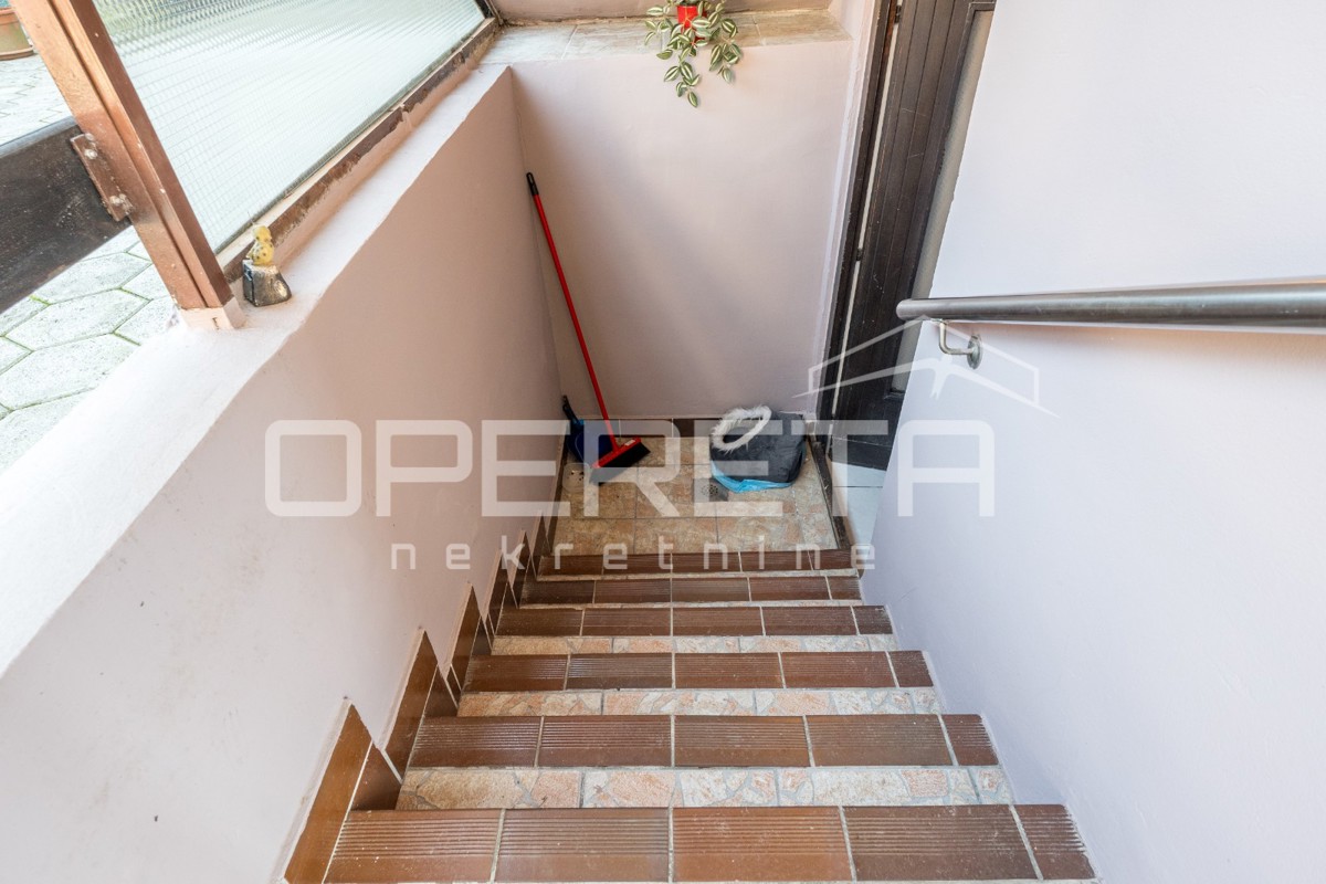 Vendita, Casa, Rudeš, Vivodinska, Semiindipendente, 230m2