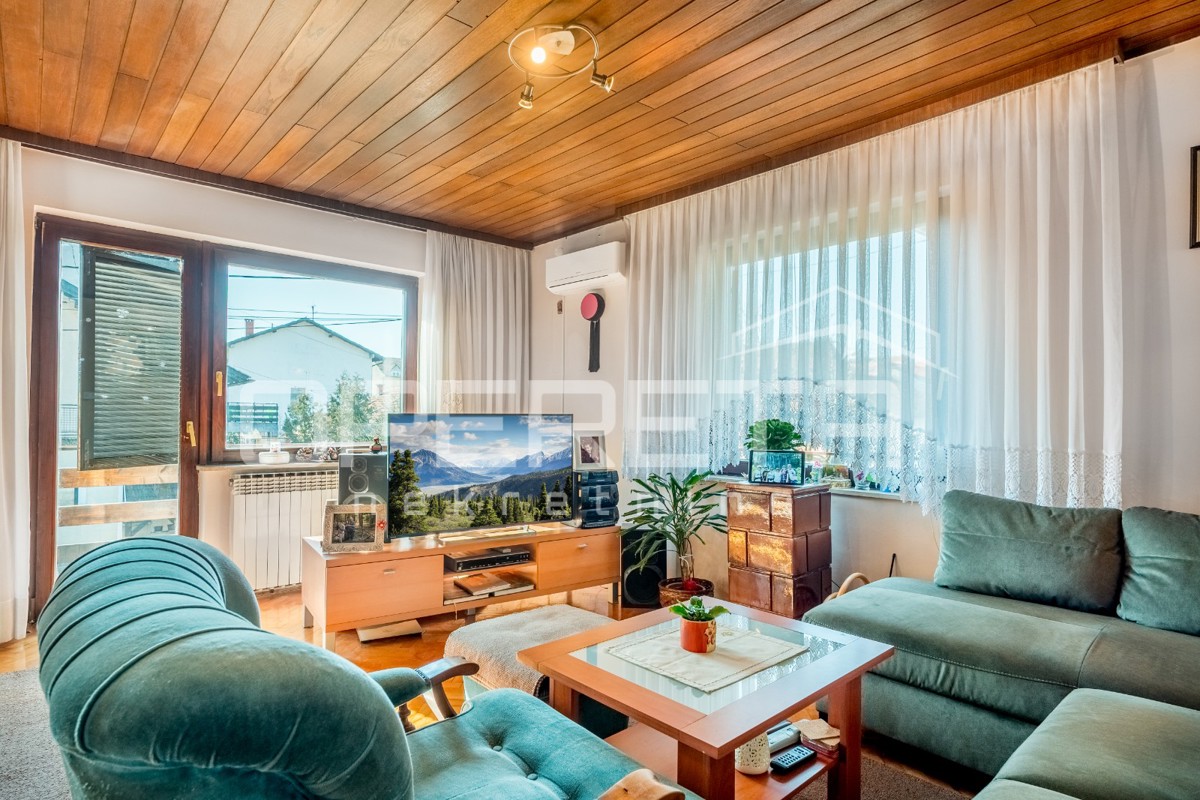 Vendita, Casa, Rudeš, Vivodinska, Semiindipendente, 230m2