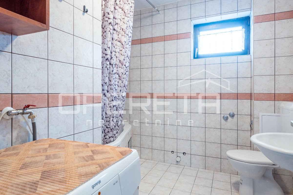 Vendita, Casa, Rudeš, Vivodinska, Semiindipendente, 230m2