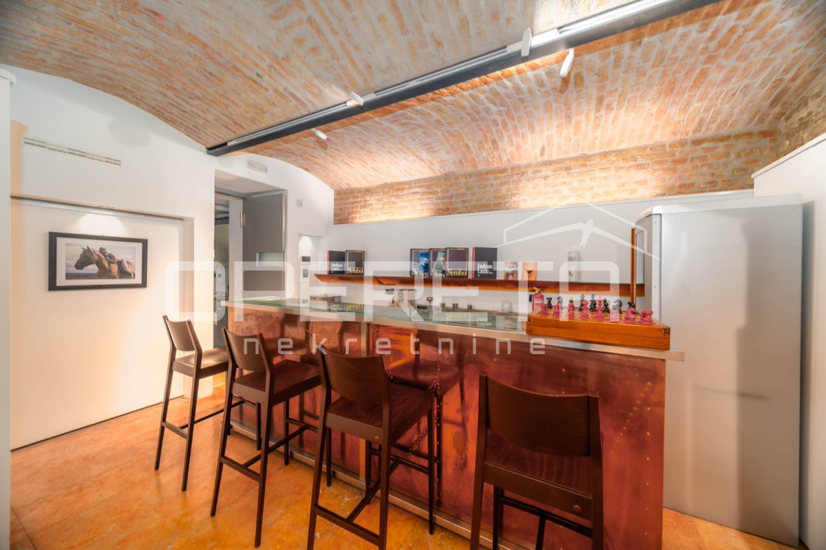 Vendita, Ufficio, Centar, Centar, 602m2