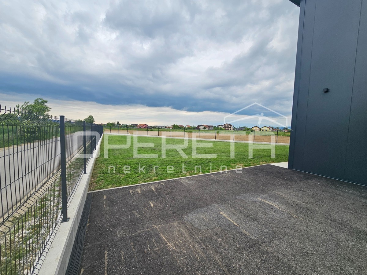 Vendita, Magazzino-Capannone, Brdovec, Putine bb, 510m2