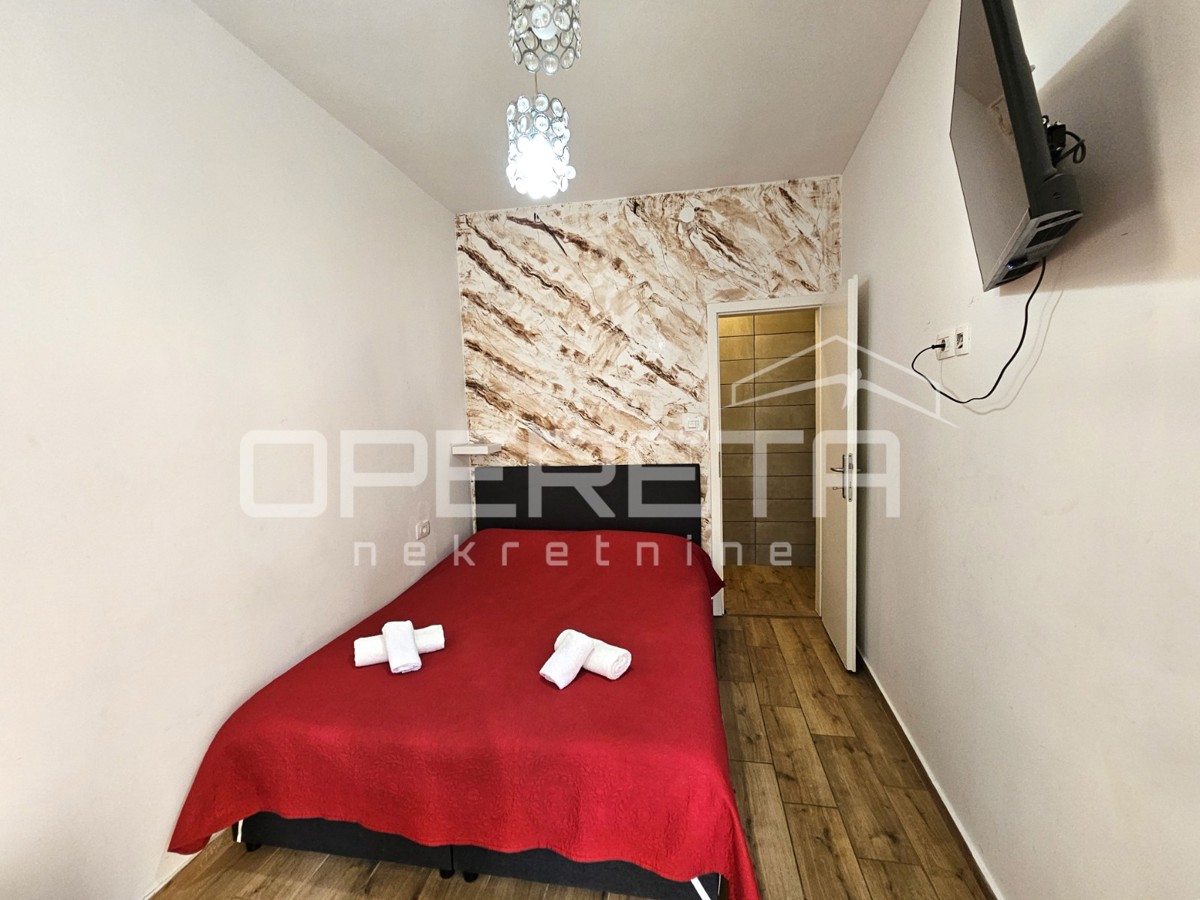 Vela Varoš, centro di Spalato, locale commerciale con potenziale turistico