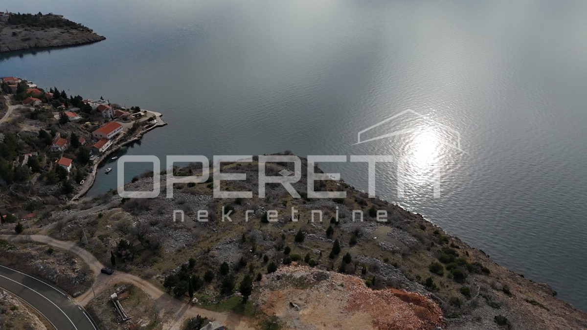 TERRENO INVESTIMENTI - PRIMO RIFERIMENTO AL MARE, DESTINAZIONE TURISTICA