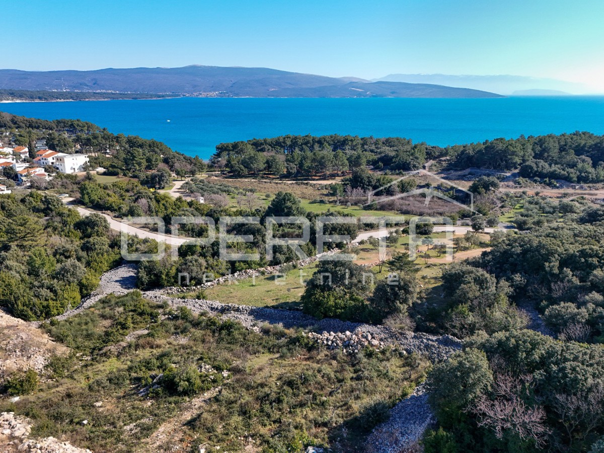 Terreno edificabile nella zona sportivo-ricreativa – Krk, 1.620 m²