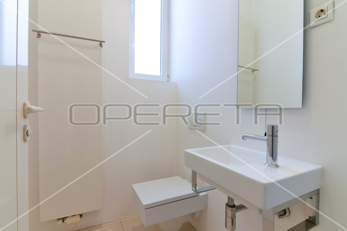 Vendita, Appartamento, Centar, Ilica , 2l, 130m2