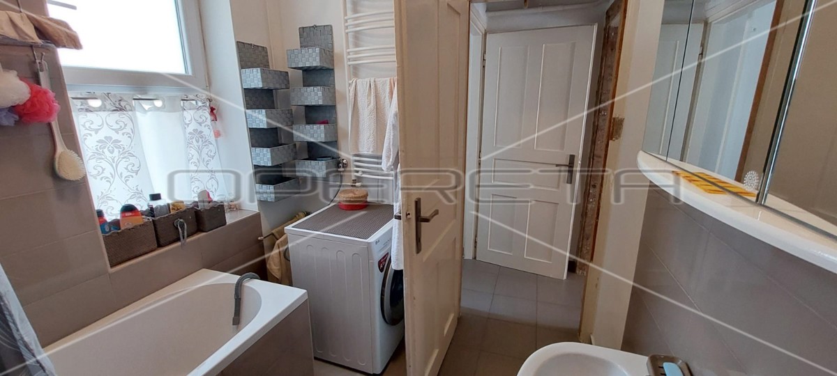 Vendita, Appartamento, Centar, Marulićev trg, 4l, 155m2