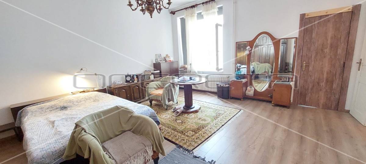 Vendita, Appartamento, Centar, Marulićev trg, 4l, 155m2