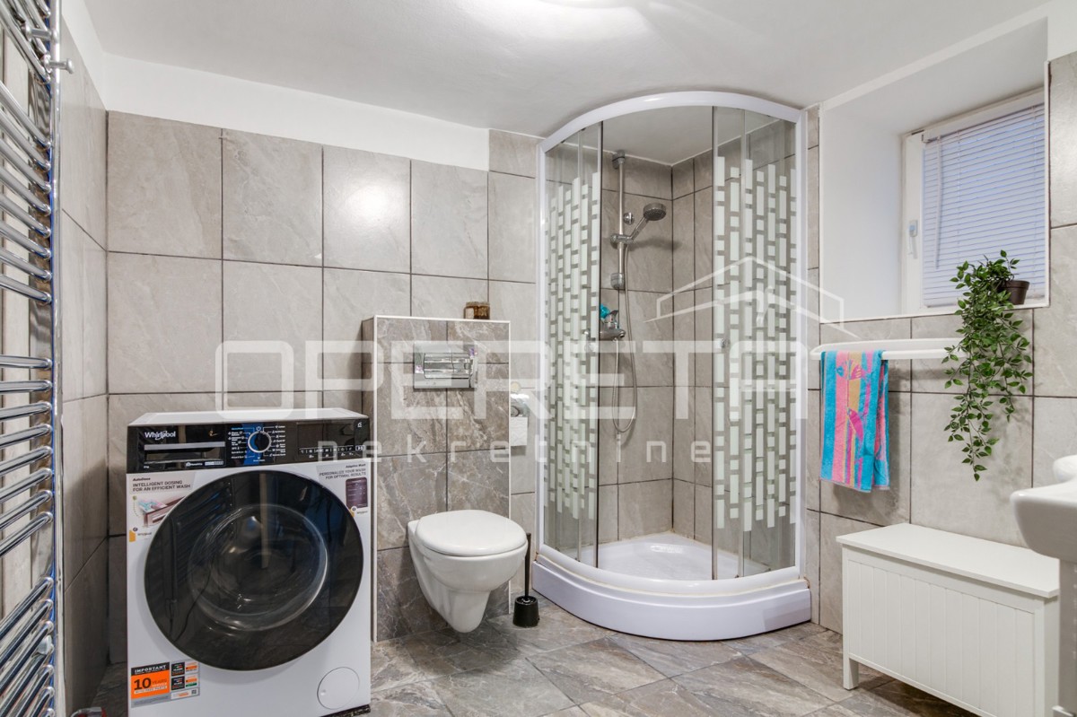 Vendita, Appartamento, Britanac, Pantovčak, 2l, 40m2