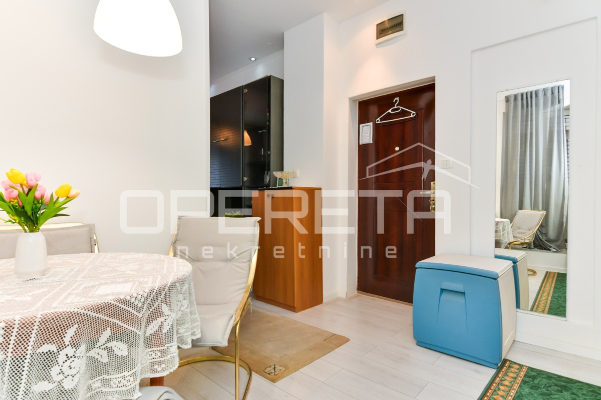 Vendita, Appartamento, Britanac, Pantovčak, 2l, 40m2