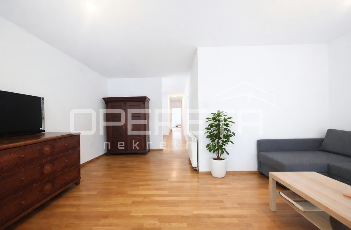 Vendita, Appartamento, Gajnice, kod Bolničke ulice, 3l, 83m2