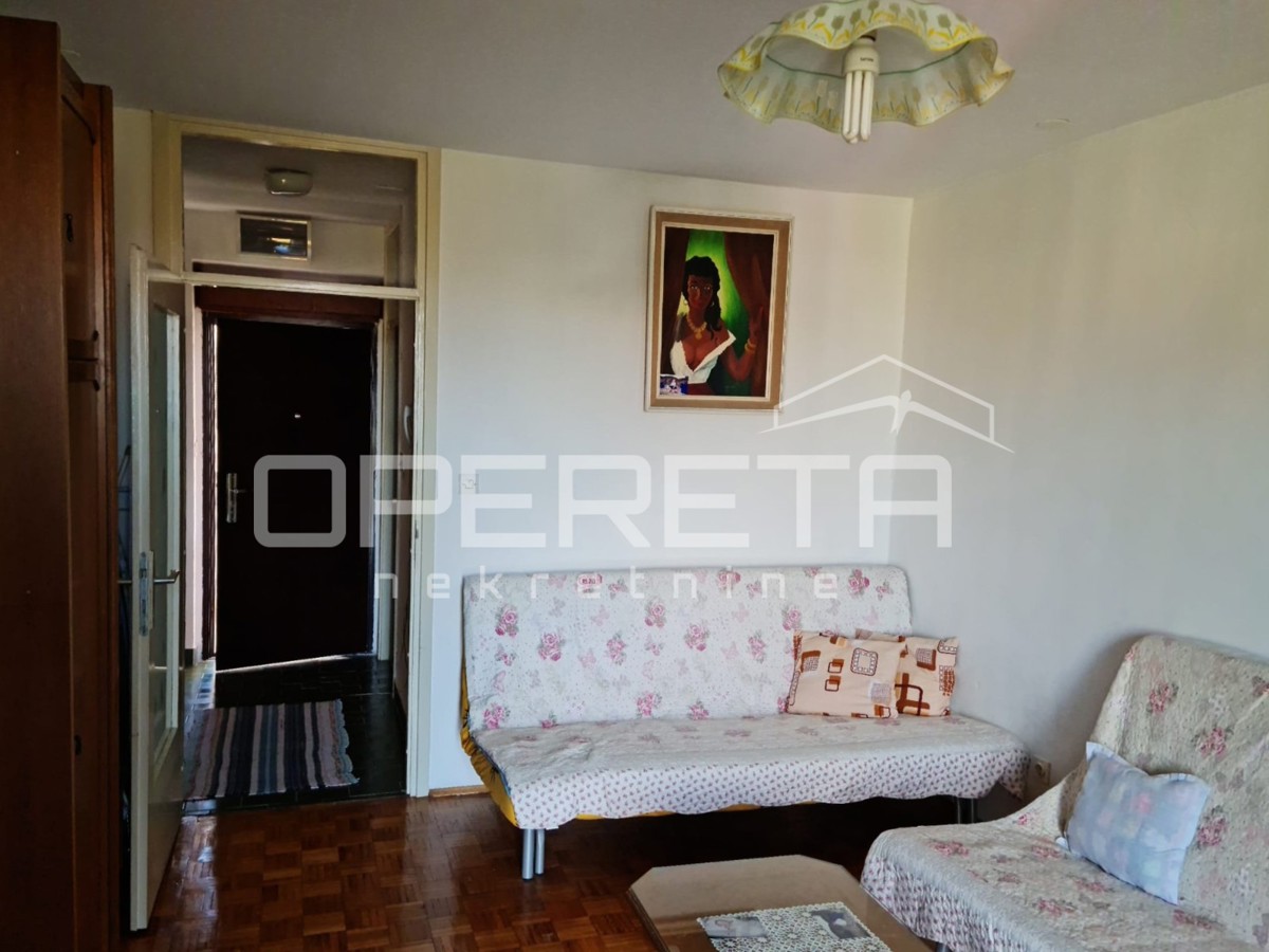 Appartamento monolocale di 47 m2, Centro, Biograd na Moru