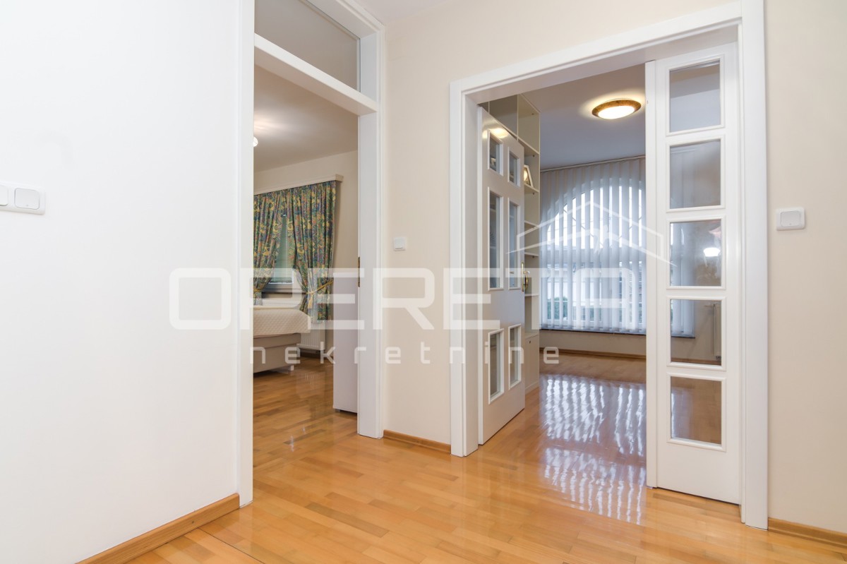 Vendita, Casa, Oroslavje, Stubička cesta , Indipendente, 279m2