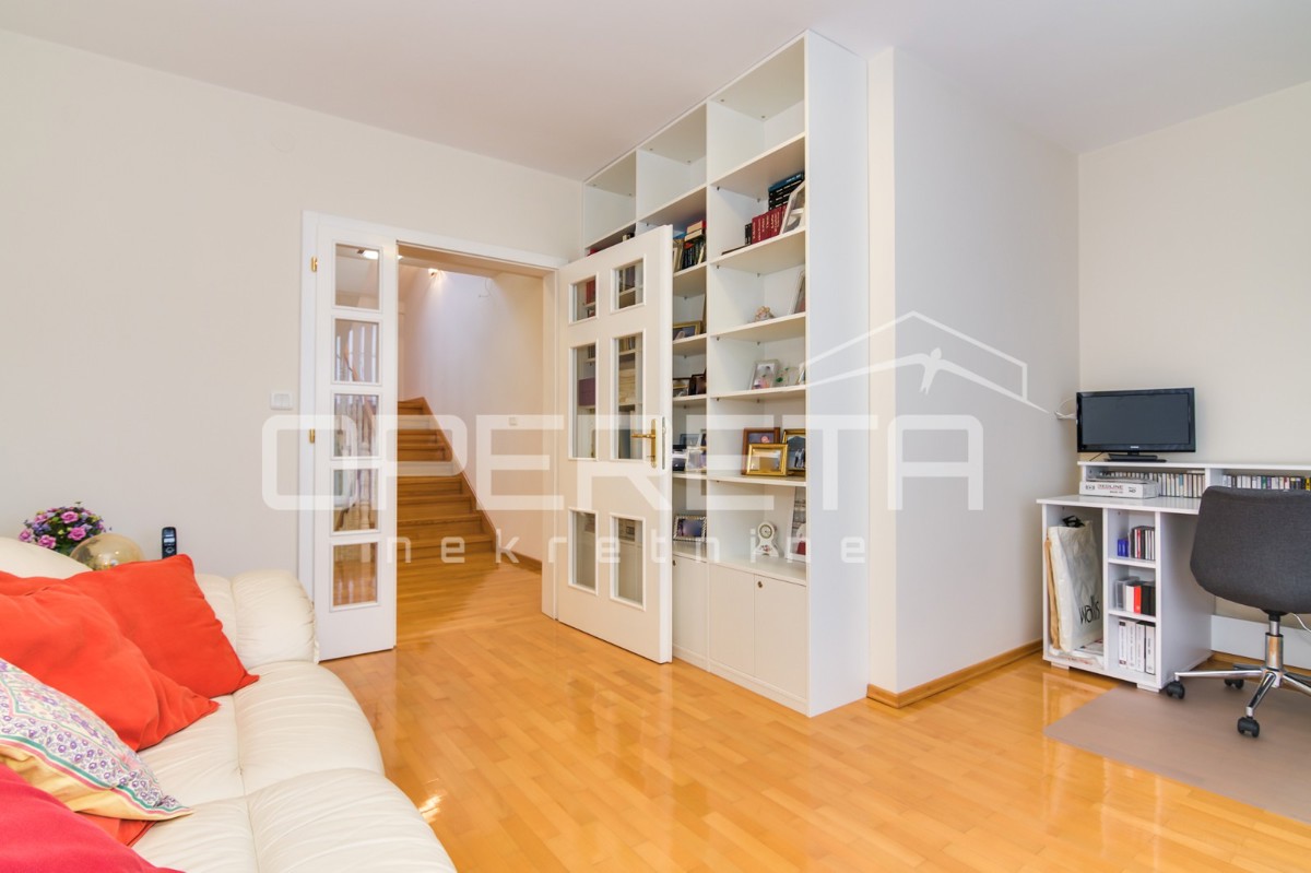 Vendita, Casa, Oroslavje, Stubička cesta , Indipendente, 279m2