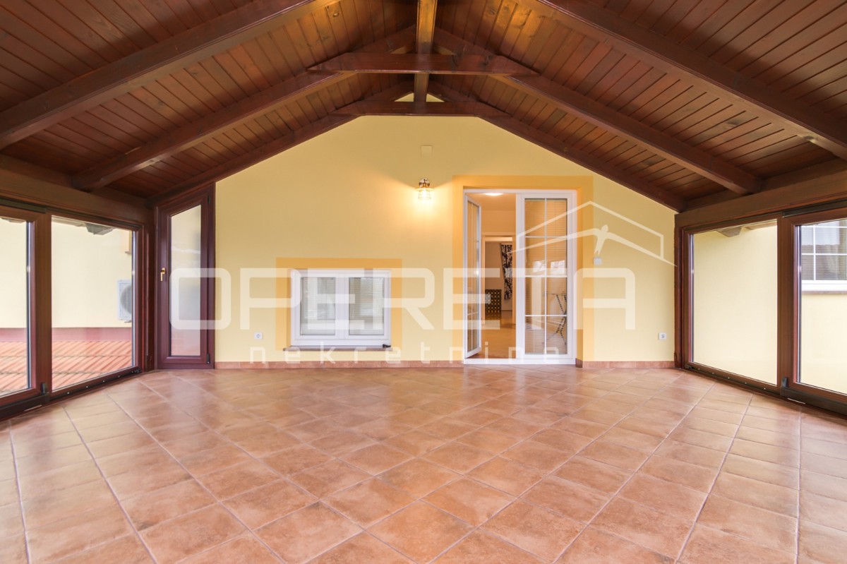 Vendita, Casa, Oroslavje, Stubička cesta , Indipendente, 279m2