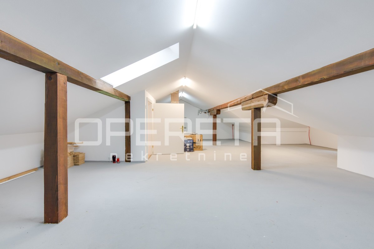 Vendita, Casa, Oroslavje, Stubička cesta , Indipendente, 279m2