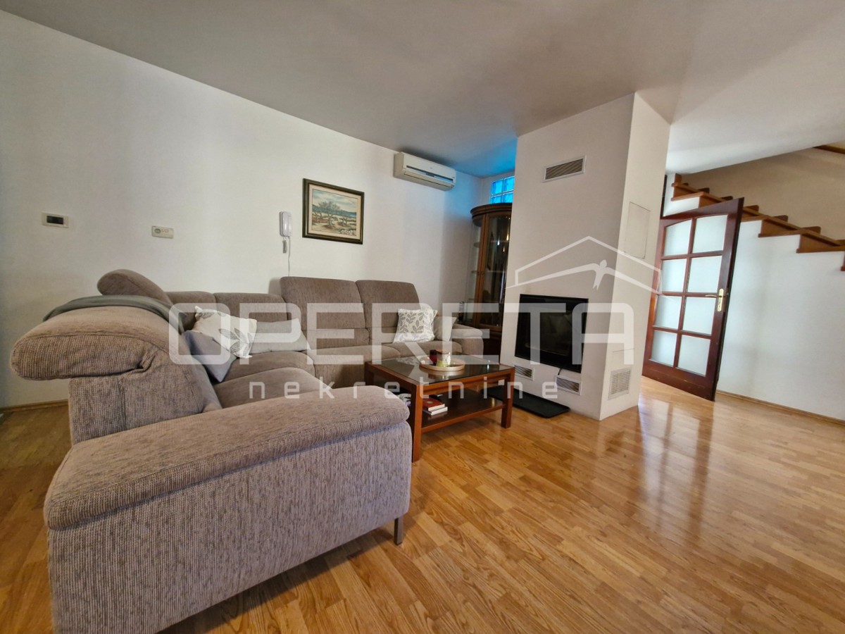 Casa a schiera nel centro di Bala con grande potenziale!