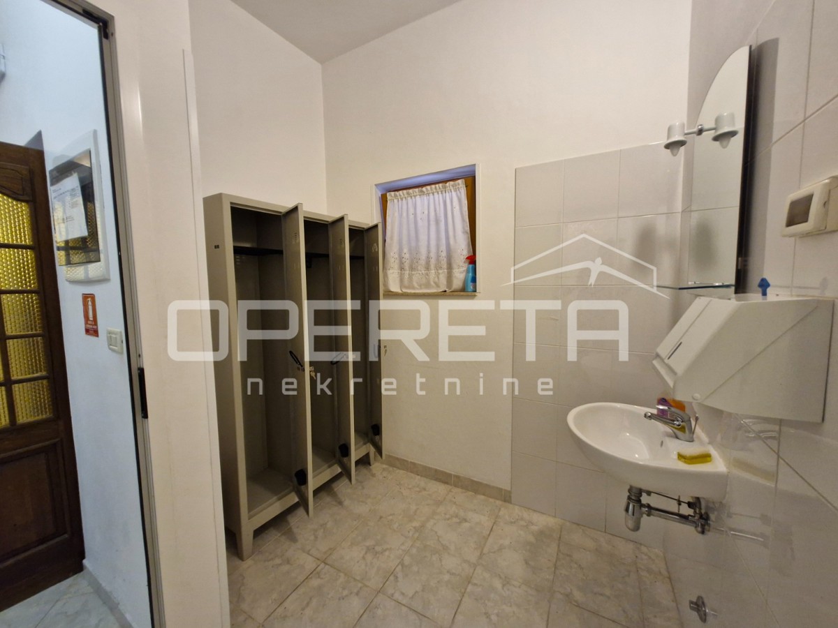 Casa a schiera nel centro di Bala con grande potenziale!