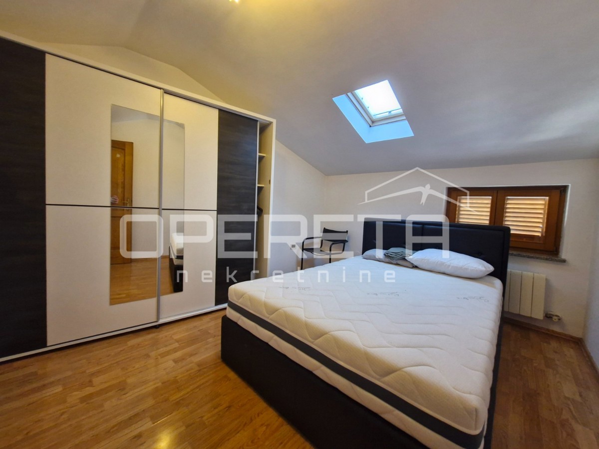 Casa a schiera nel centro di Bala con grande potenziale!