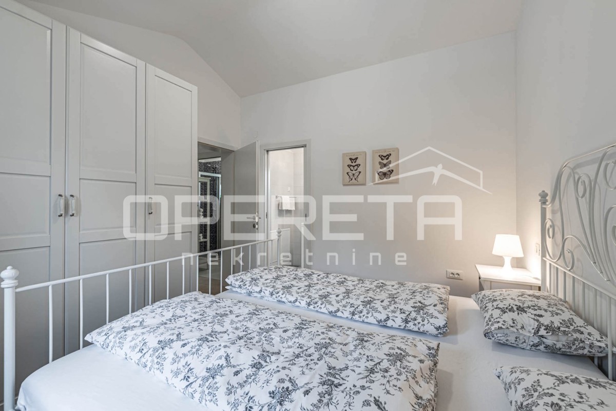 Istria, Labin - dintorni, splendida villa istriana con piscina riscaldata