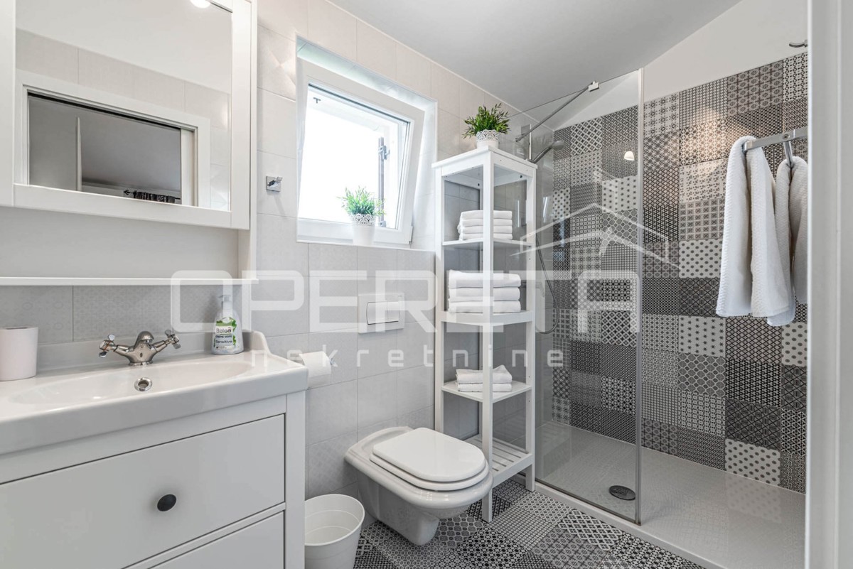 Istria, Labin - dintorni, splendida villa istriana con piscina riscaldata