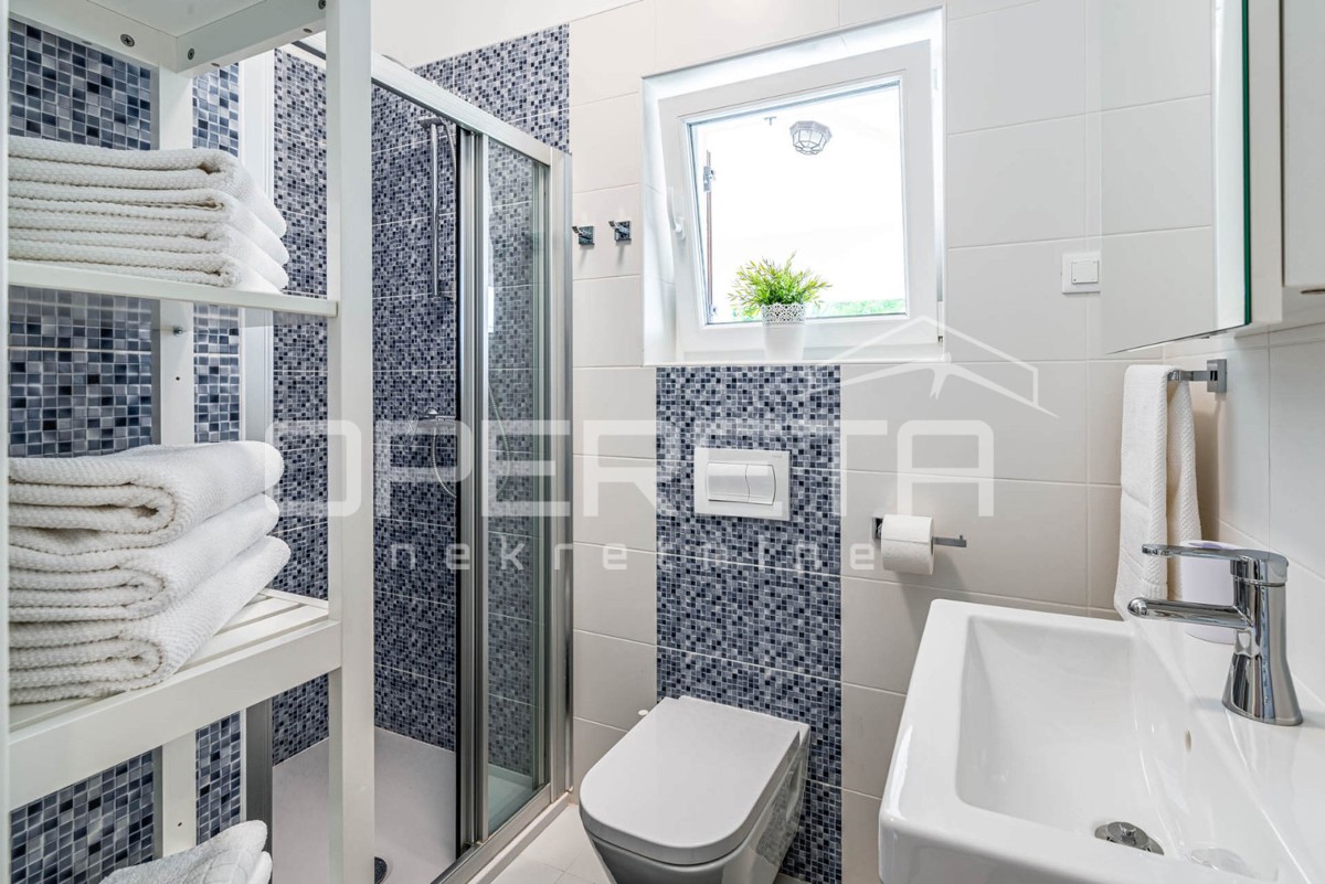 Istria, Labin - dintorni, splendida villa istriana con piscina riscaldata