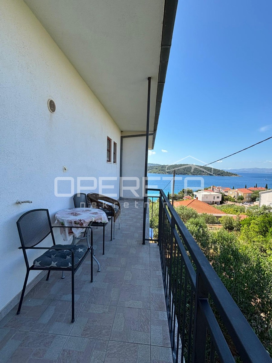 Spaziosa casa al 3° fila dal mare!