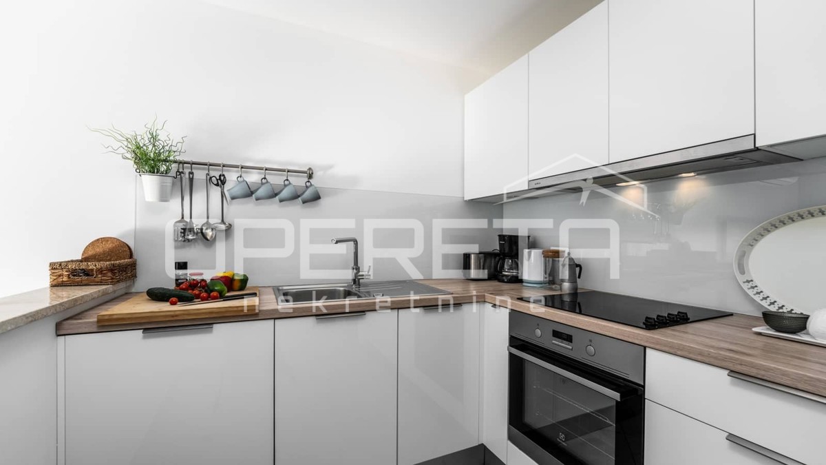 Istria, Savudria - Casa moderna a schiera con piscina