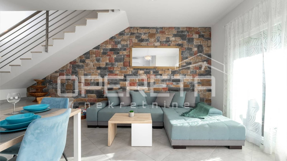 Istria, Savudria - Casa moderna a schiera con piscina