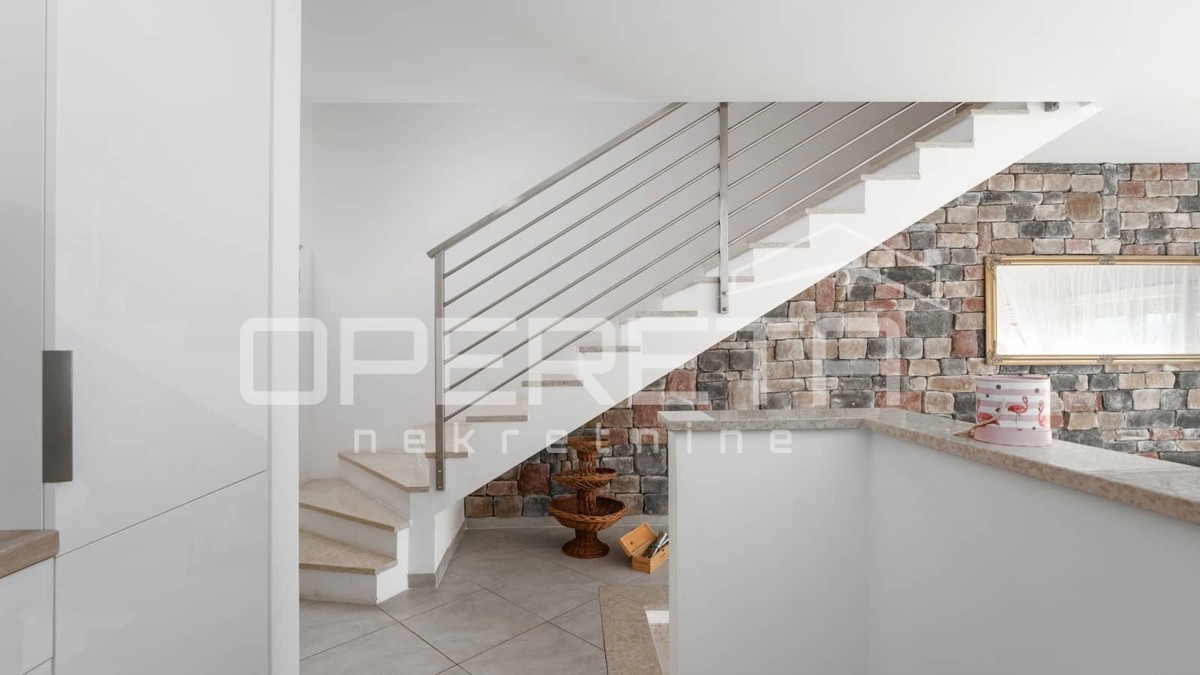 Istria, Savudria - Casa moderna a schiera con piscina