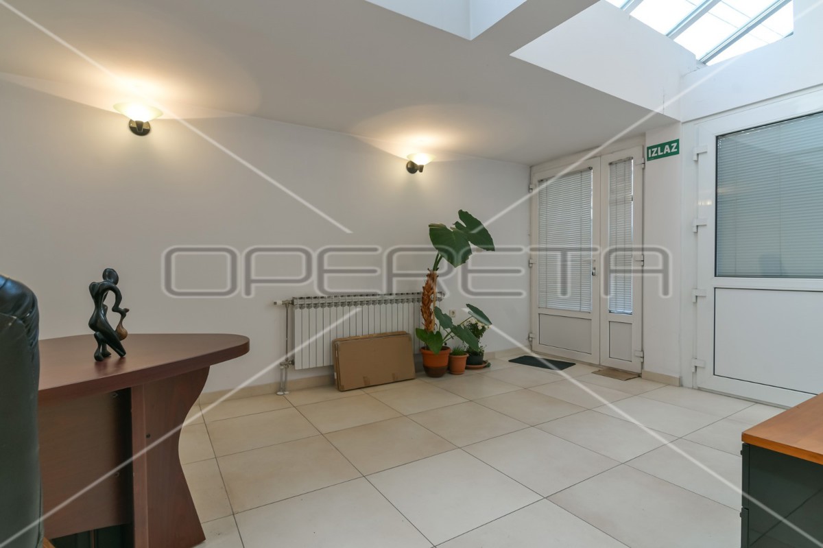 Vendita, Ufficio, Centar, Hercegovačka ulica , 115m2