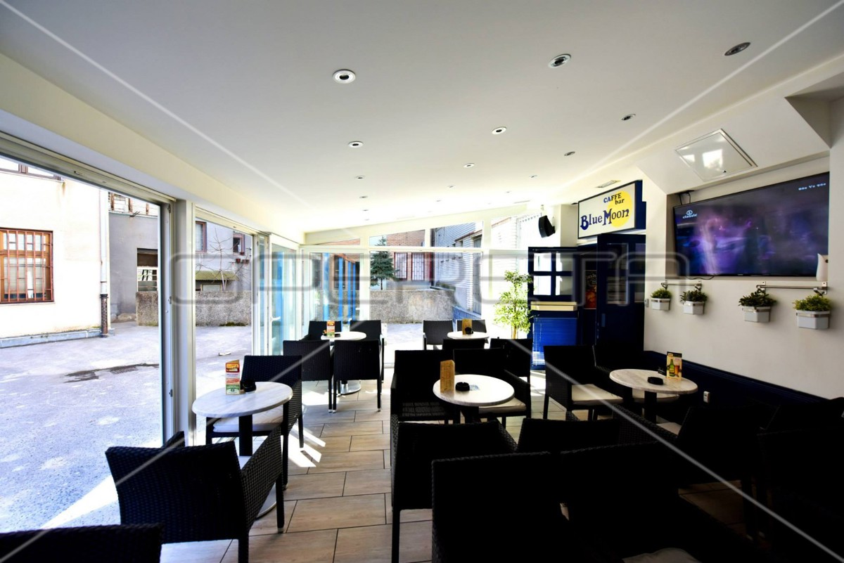 Vendita, Locale su strada, Trešnjevka, Trešnjevka, 74m2