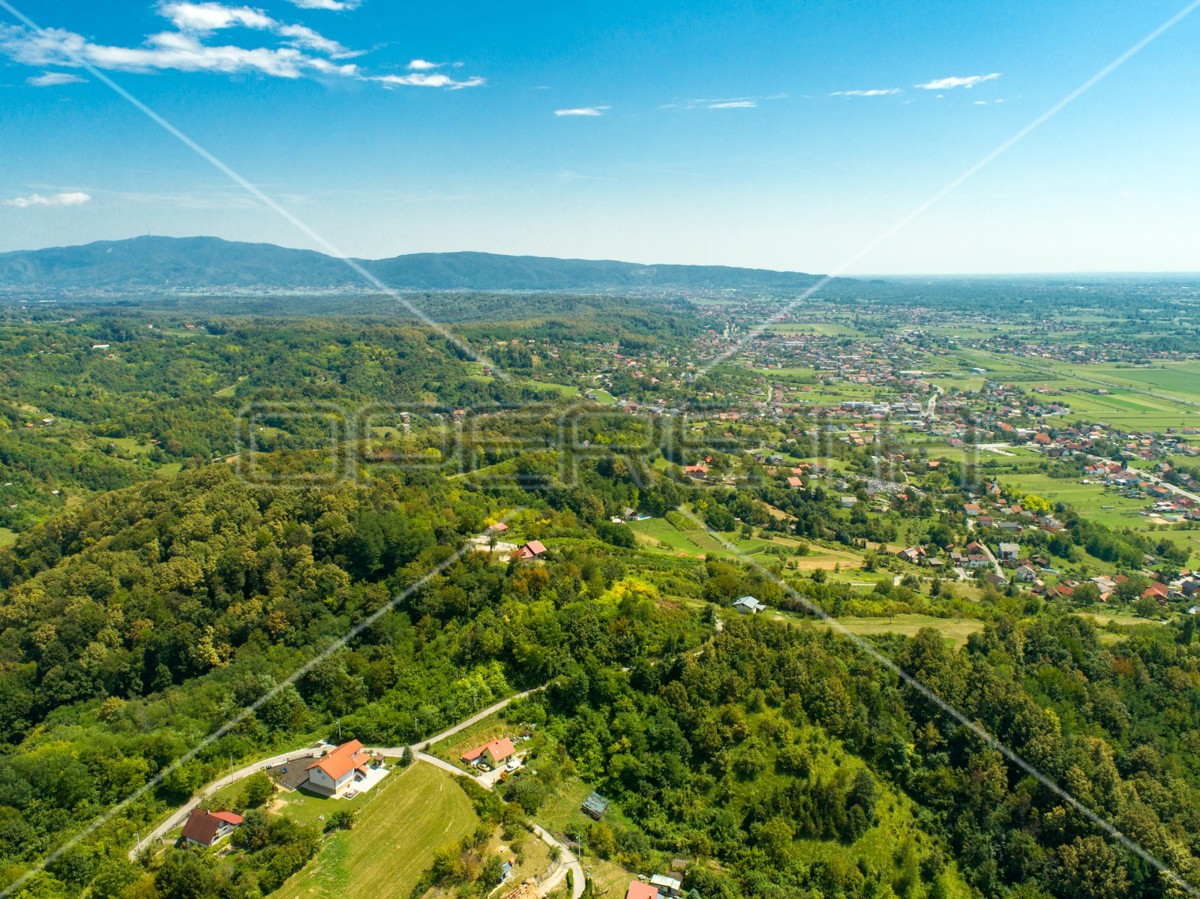 Vranicanijeva ulica 51, Laduč, 5.786,00 m2, 341.000,00 EUR