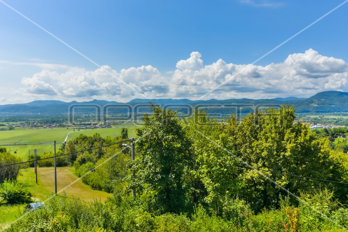 Vranicanijeva ulica 51, Laduč, 5.786,00 m2, 341.000,00 EUR