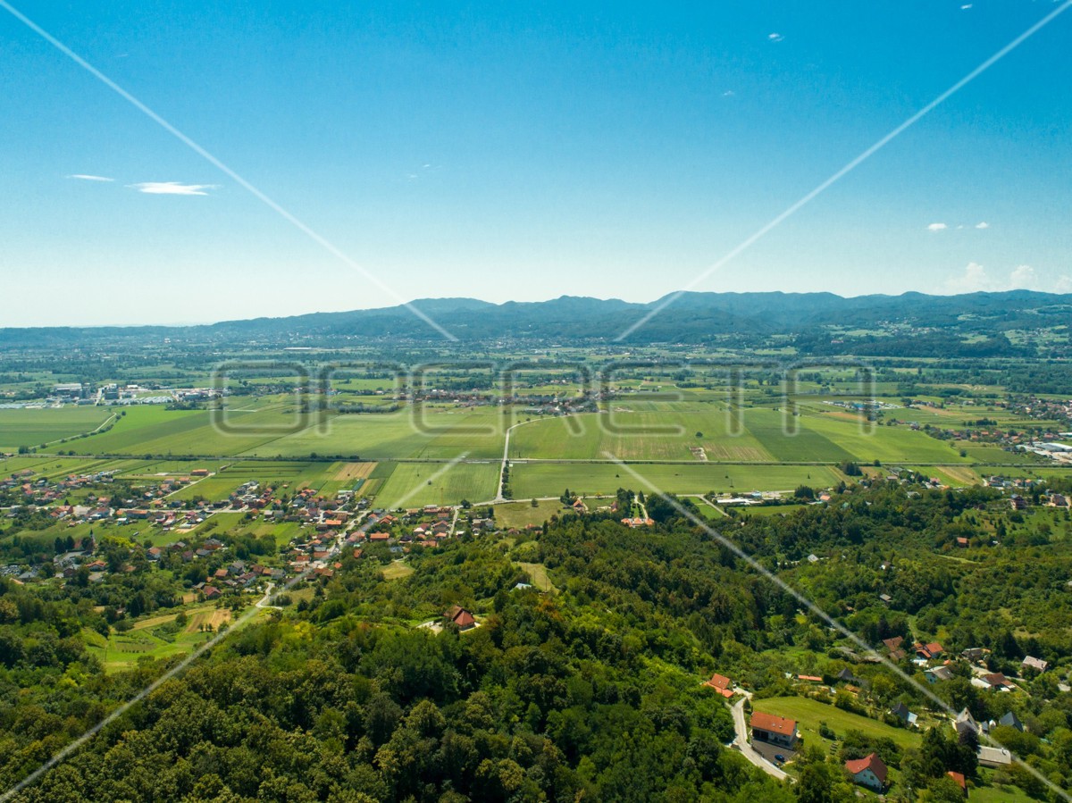 Vranicanijeva ulica 51, Laduč, 5.786,00 m2, 341.000,00 EUR