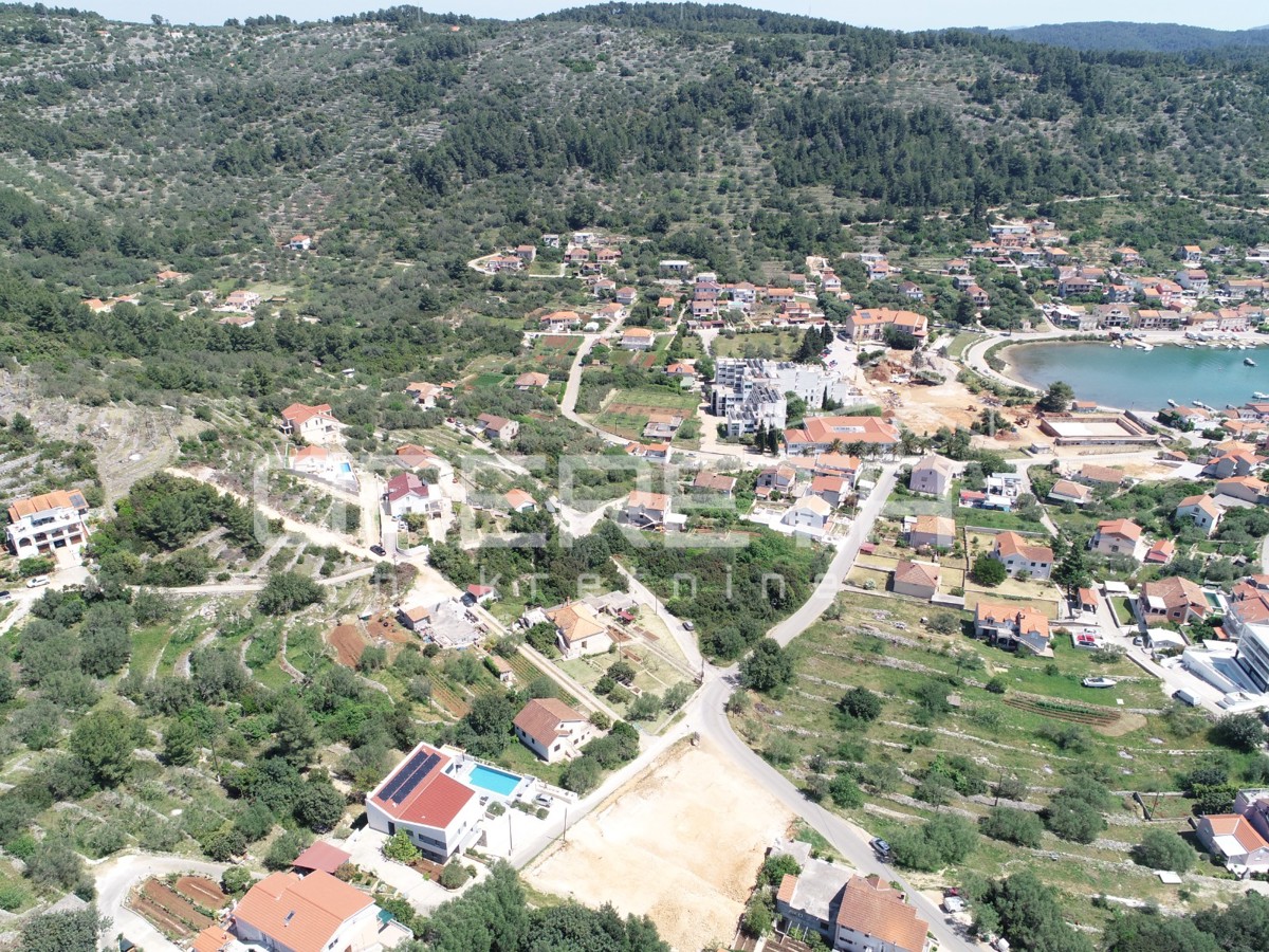 Terreno edificabile 475 m2 a Vela Luka – posizione attraente
