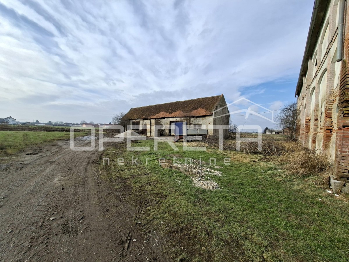 Vidovec, Vidovec, 18.120,00 m2, 362.040,00 EUR