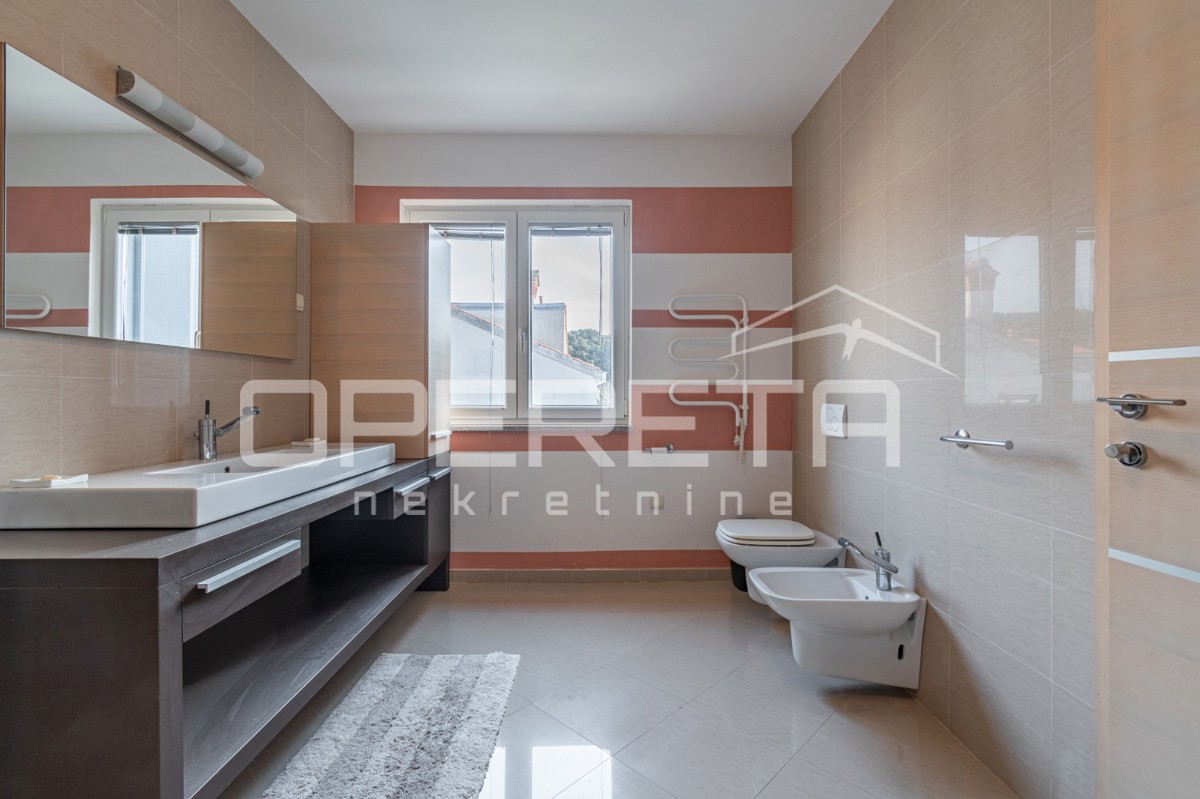 Meraviglioso Attico a 200m dalla spiaggia - Pješćana Uvala