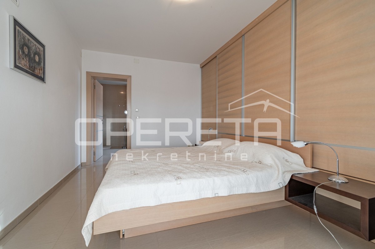 Meraviglioso Attico a 200m dalla spiaggia - Pješćana Uvala