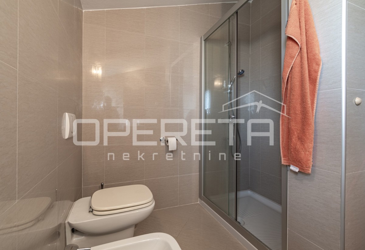 Meraviglioso Attico a 200m dalla spiaggia - Pješćana Uvala