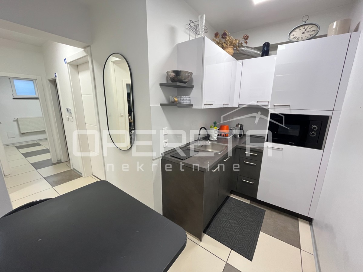 Vendita, Appartamento, Prečko, Ronjgova, 3,5l, 110m2