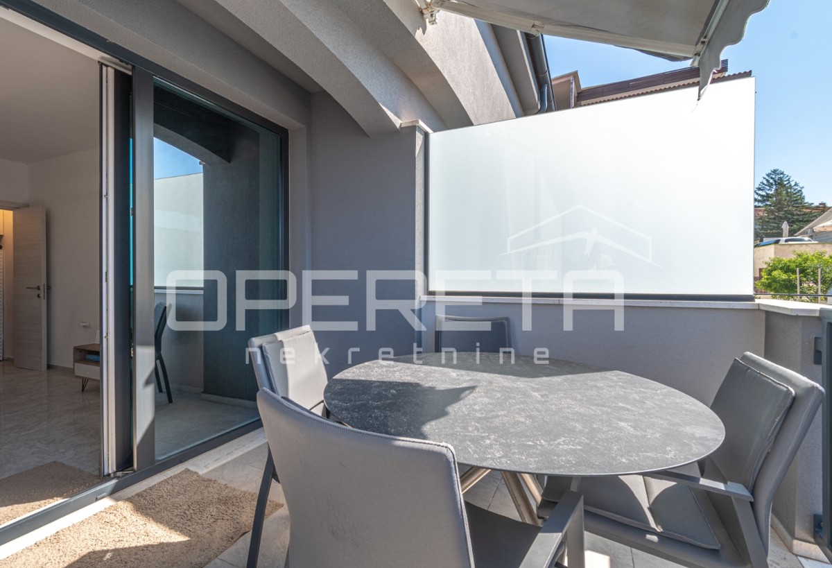 ISTRIA, BAIA DI SABBIA - Appartamento in prima fila sul mare