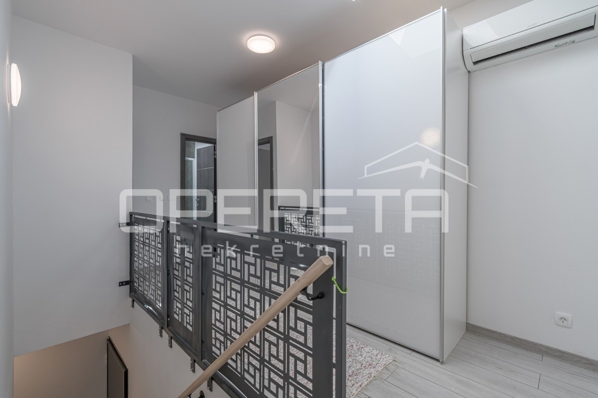 ISTRIA, BAIA DI SABBIA - Appartamento in prima fila sul mare