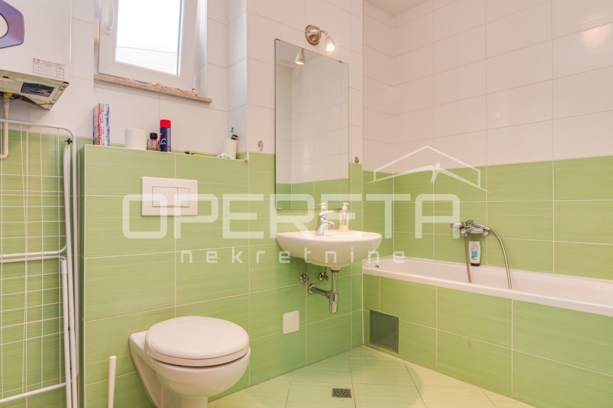 Vendita, Appartamento, Špansko, VI. Oranički odvojak, 4,5l, 88m2